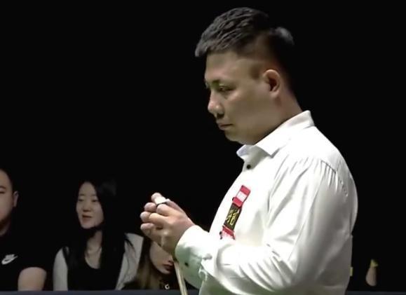 球星无解远射，全网循环播放