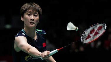 打疯了！国米横扫科莫登顶，劳塔罗回应质疑，齐沃激活水货太神